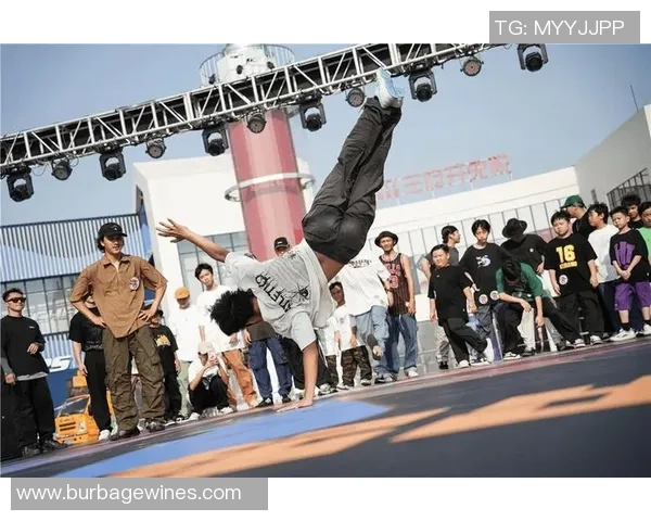 全国街舞大赛点评：上海攀岩队的技术表现